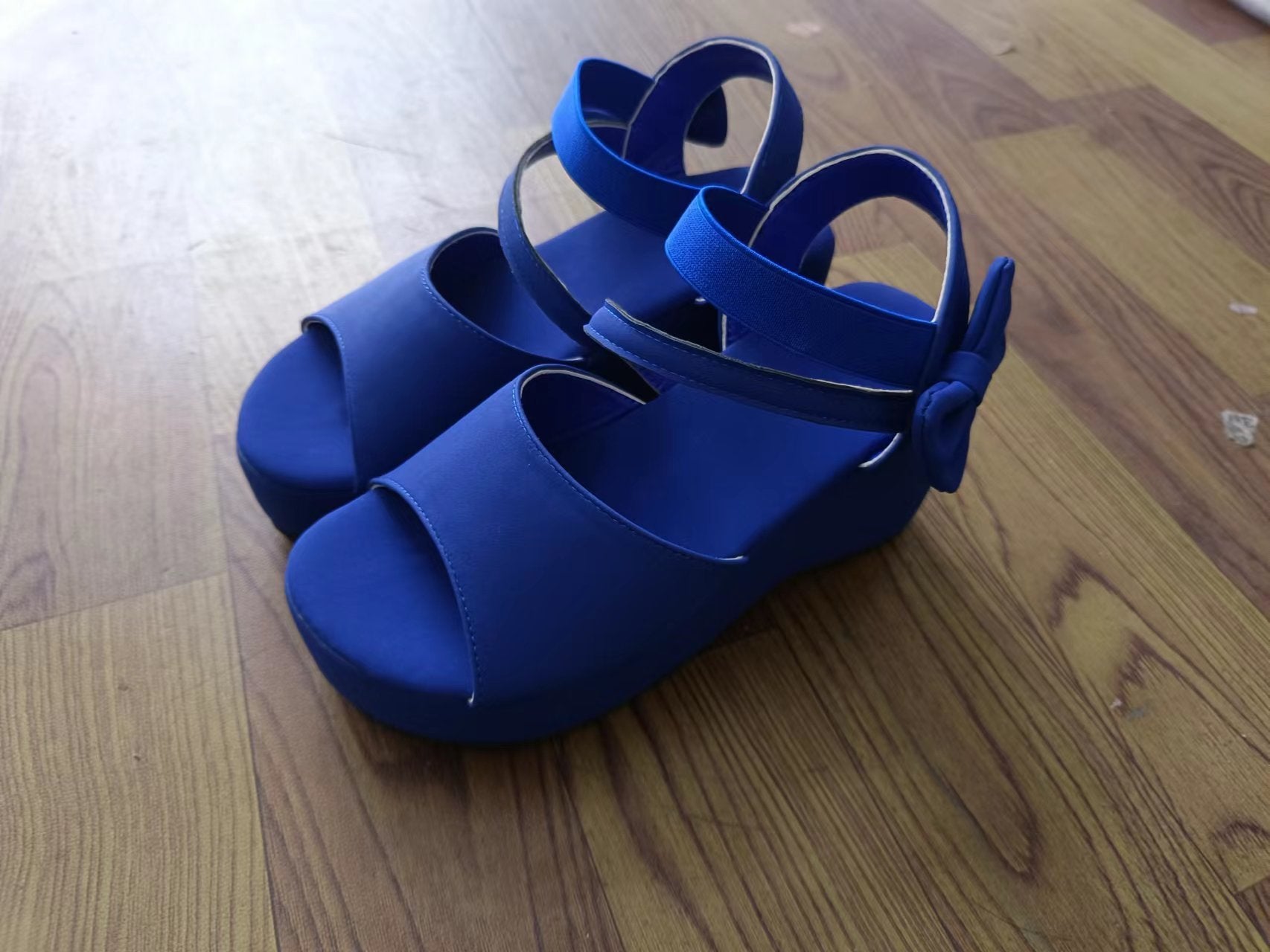 Plus Size Suede Peep Toe Wedge Sandals