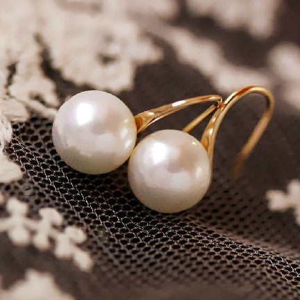 Elegant Pearl Earrings for Women