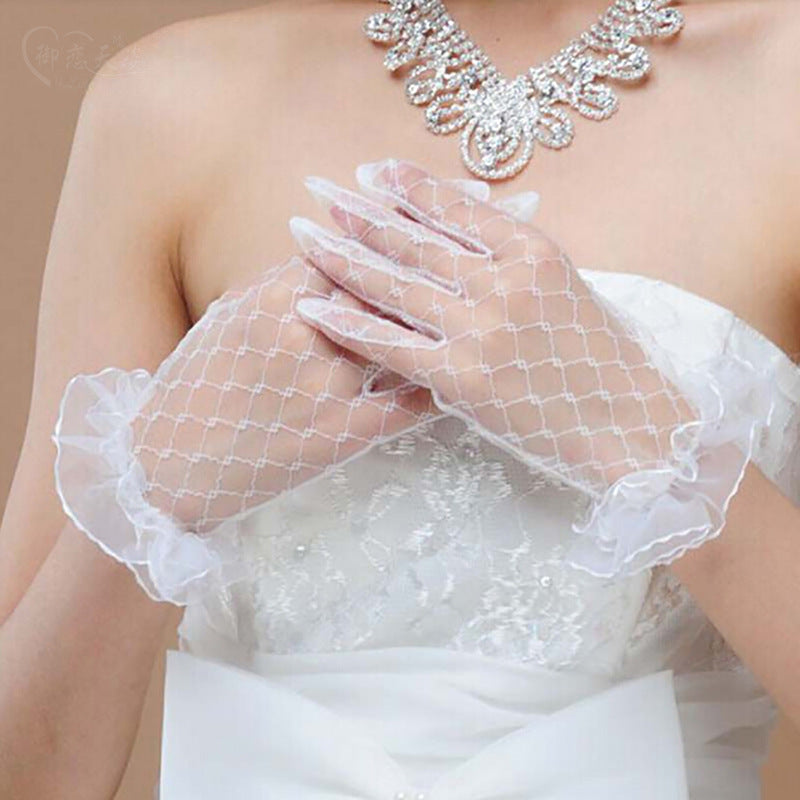 Gants de mariage élégants pour mariées