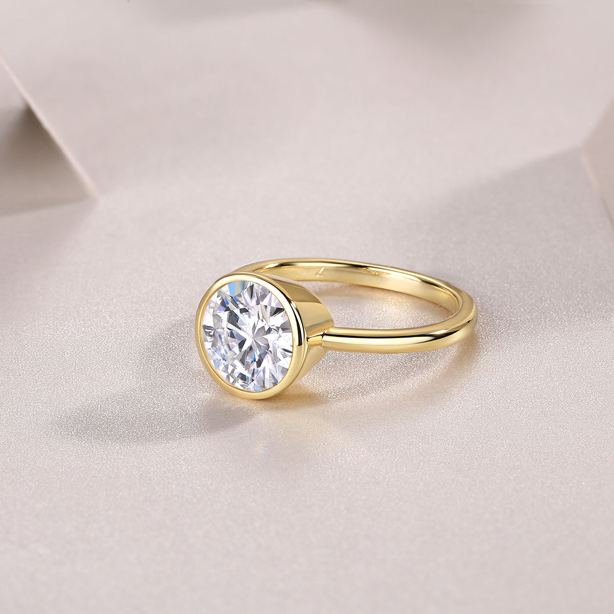 Time Bubble Large Moissanite Ring