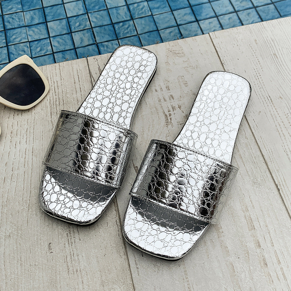 Crocodile Texture Flat Slides Women