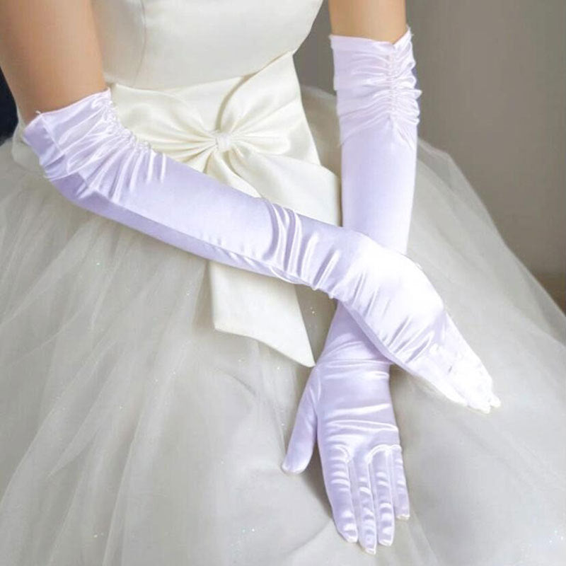 Gants de mariée en satin perlé