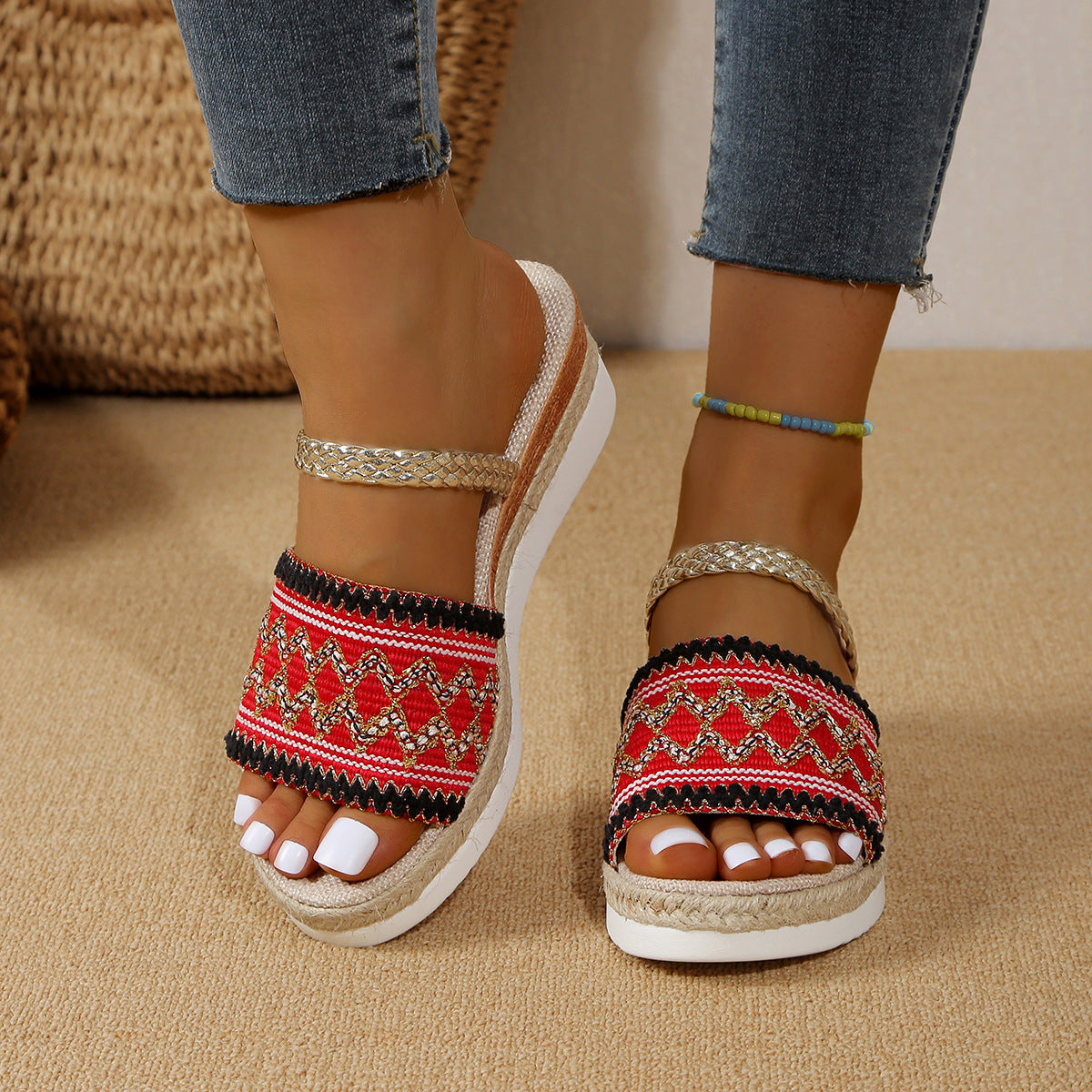 Colorblock Wave Pattern Ethnic Wedge Sandals