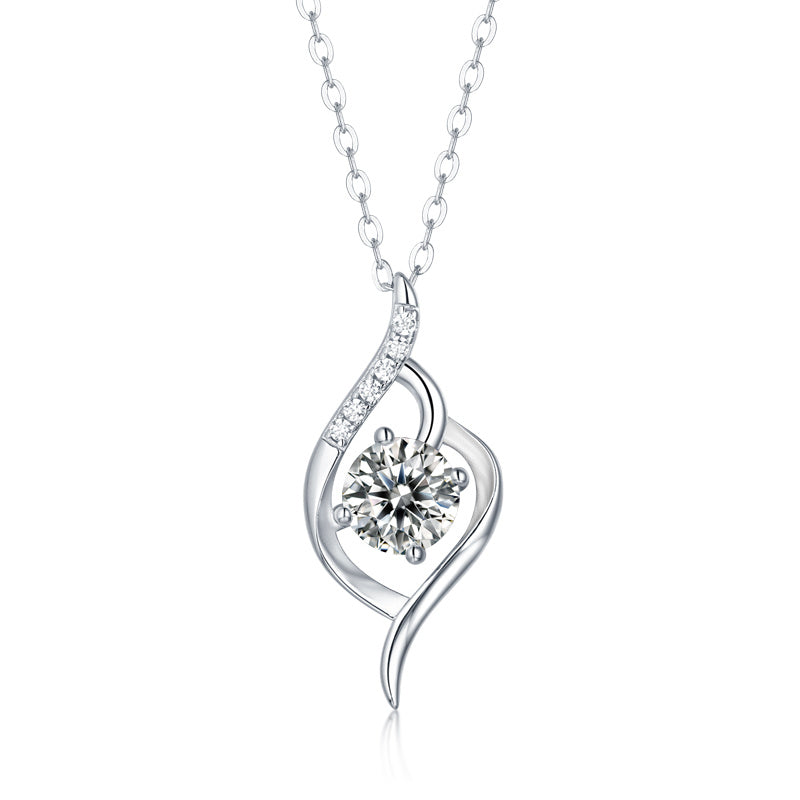Beautiful City Diamond Pendant Set