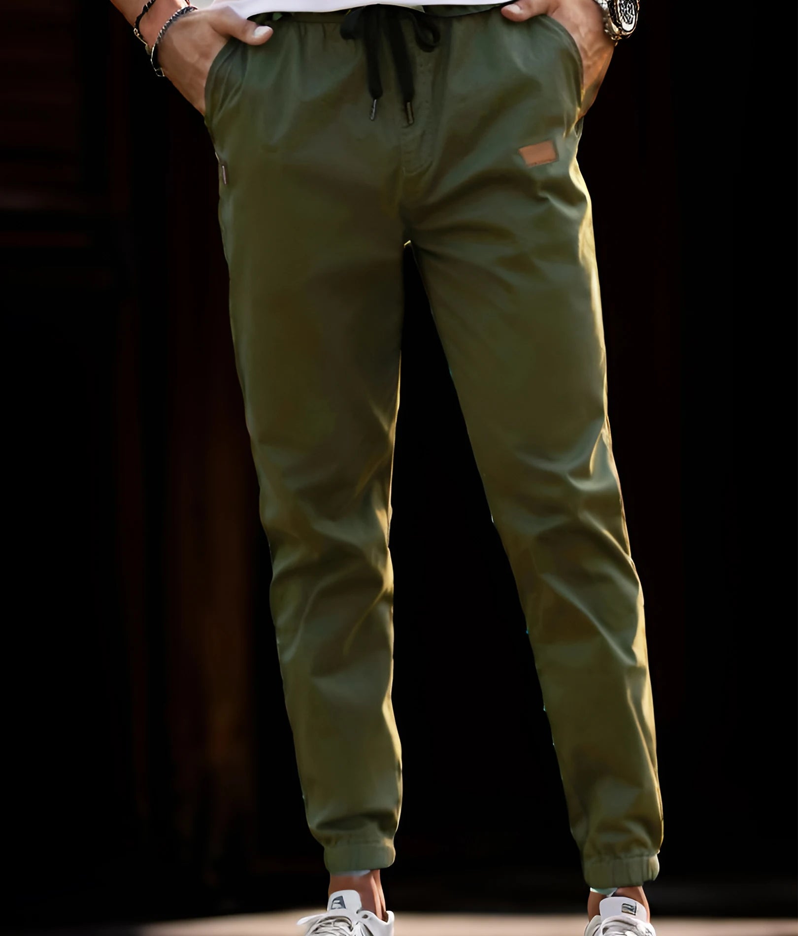 Men’s Jogger-Style Drawstring Pants