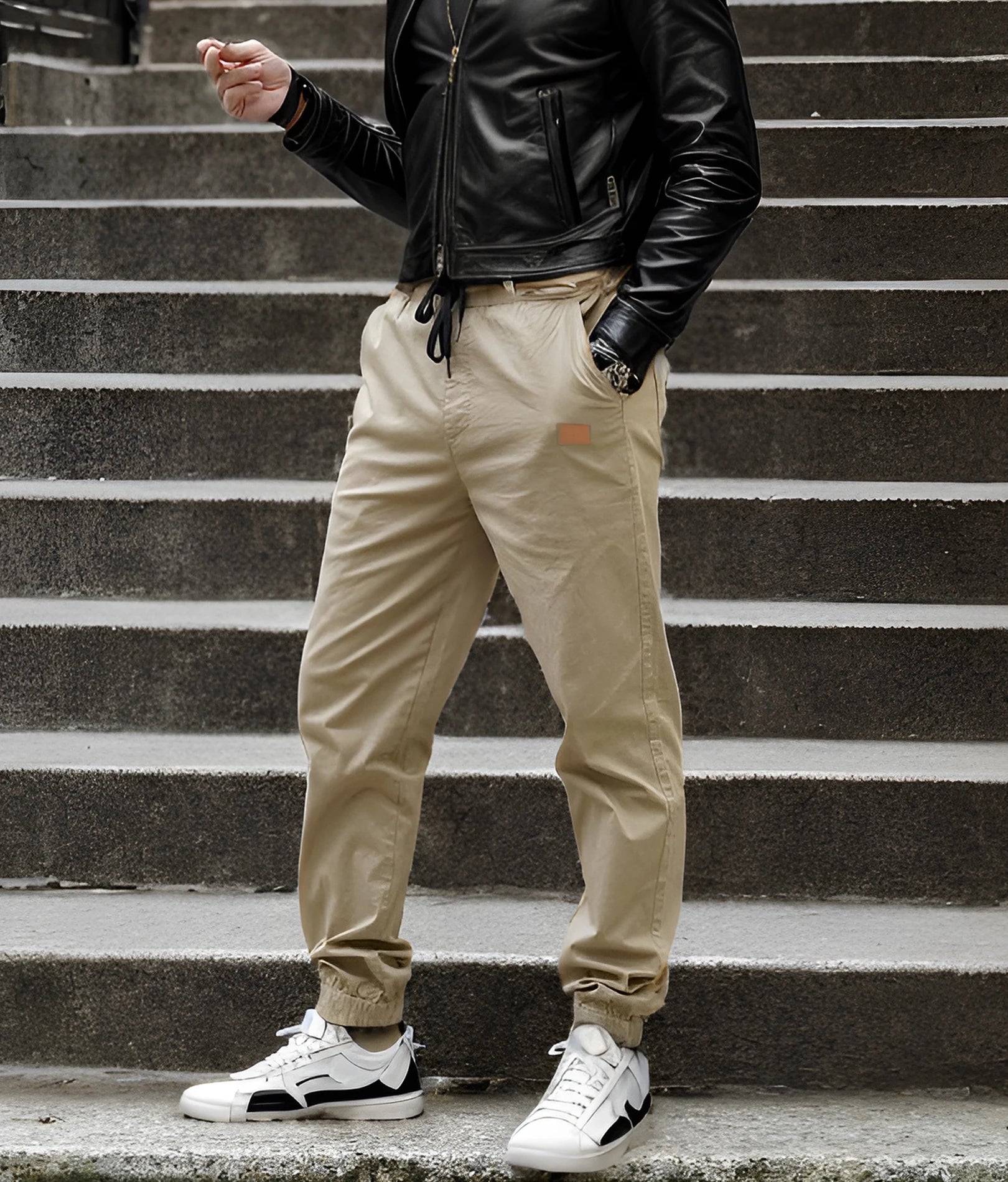 Men’s Jogger-Style Drawstring Pants