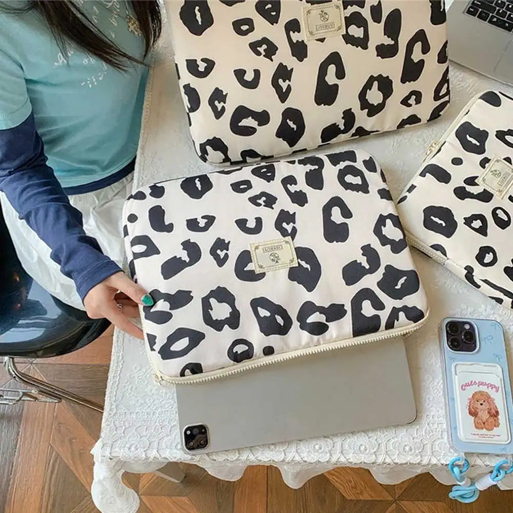 Leopard Print Retro Laptop Bag 15"