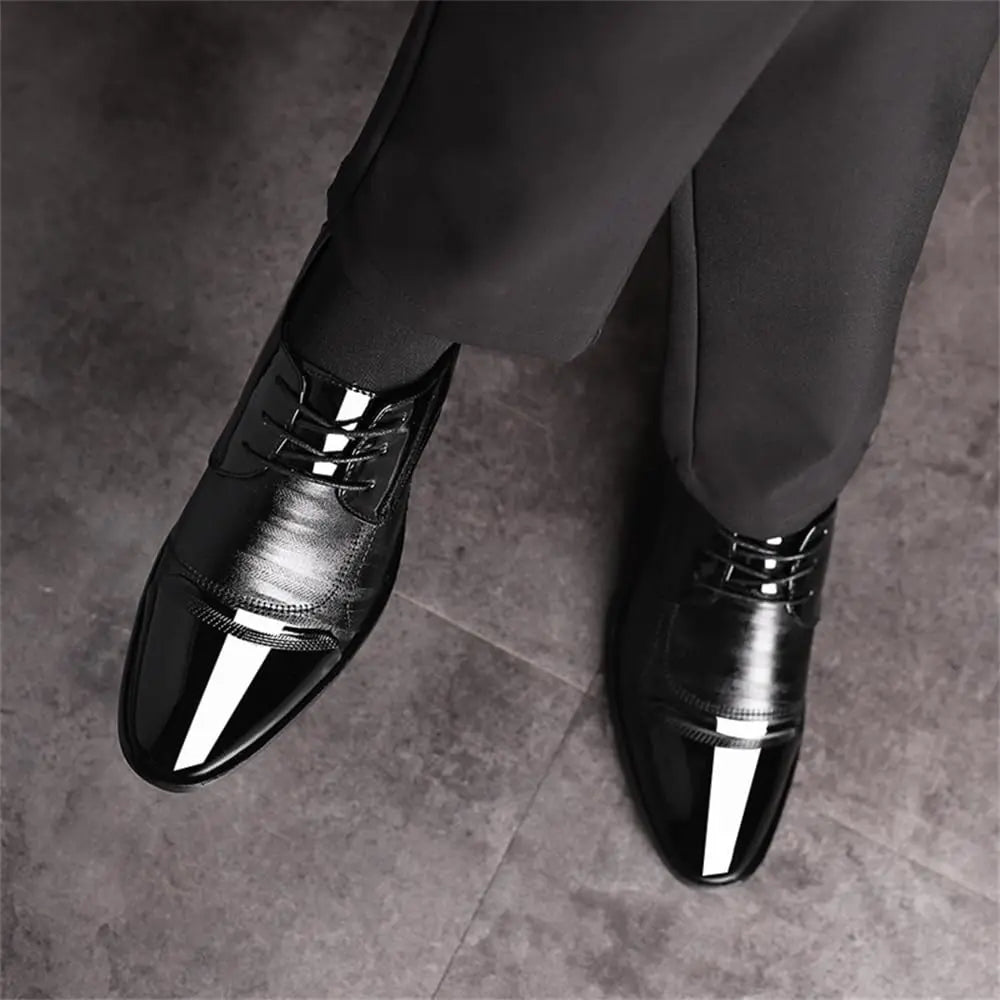 Men’s Patent Leather Business Oxfords