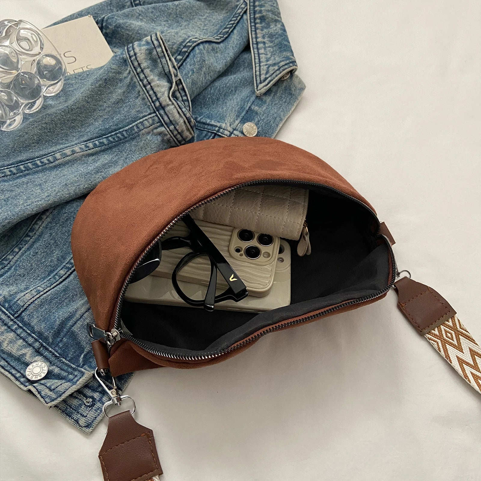 Women's Solid Sling Chest Crossbody Bag