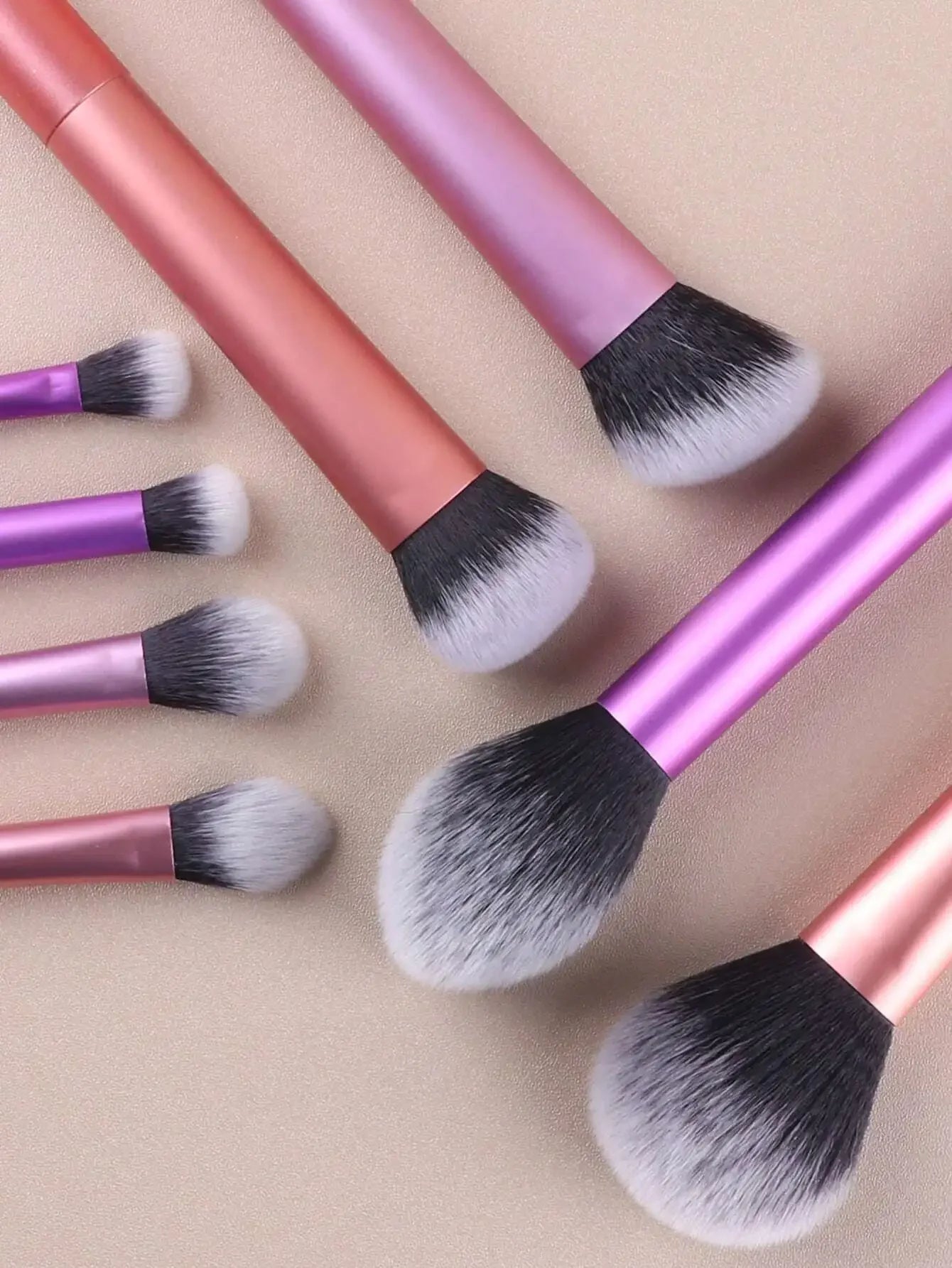 8pcs Multifunctional Makeup Brush Set