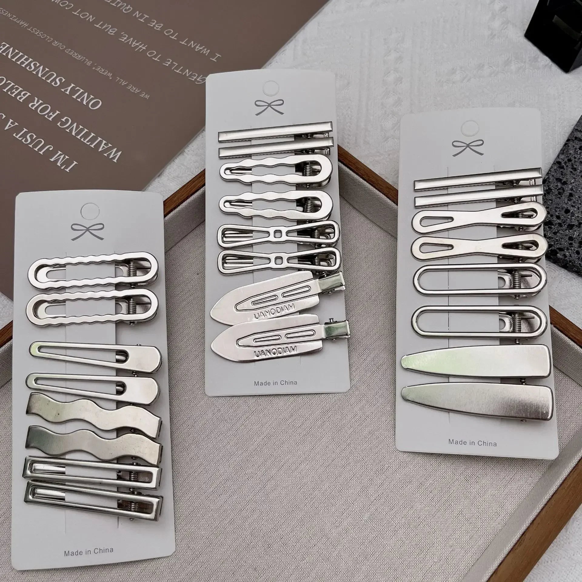 Y2K Silver Metal Duckbill Hair Clips