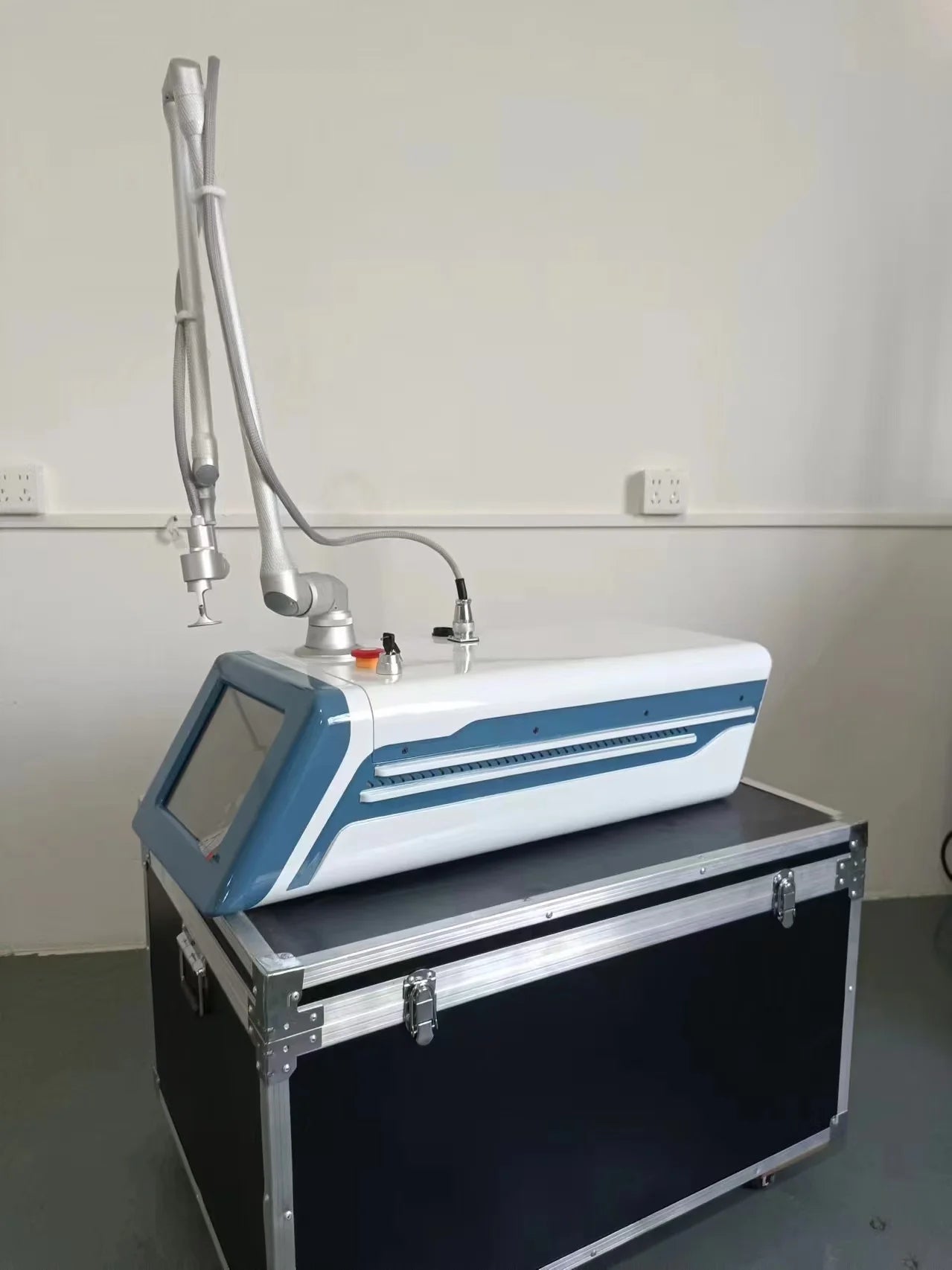 Portable CO2 Fractional Laser Machine