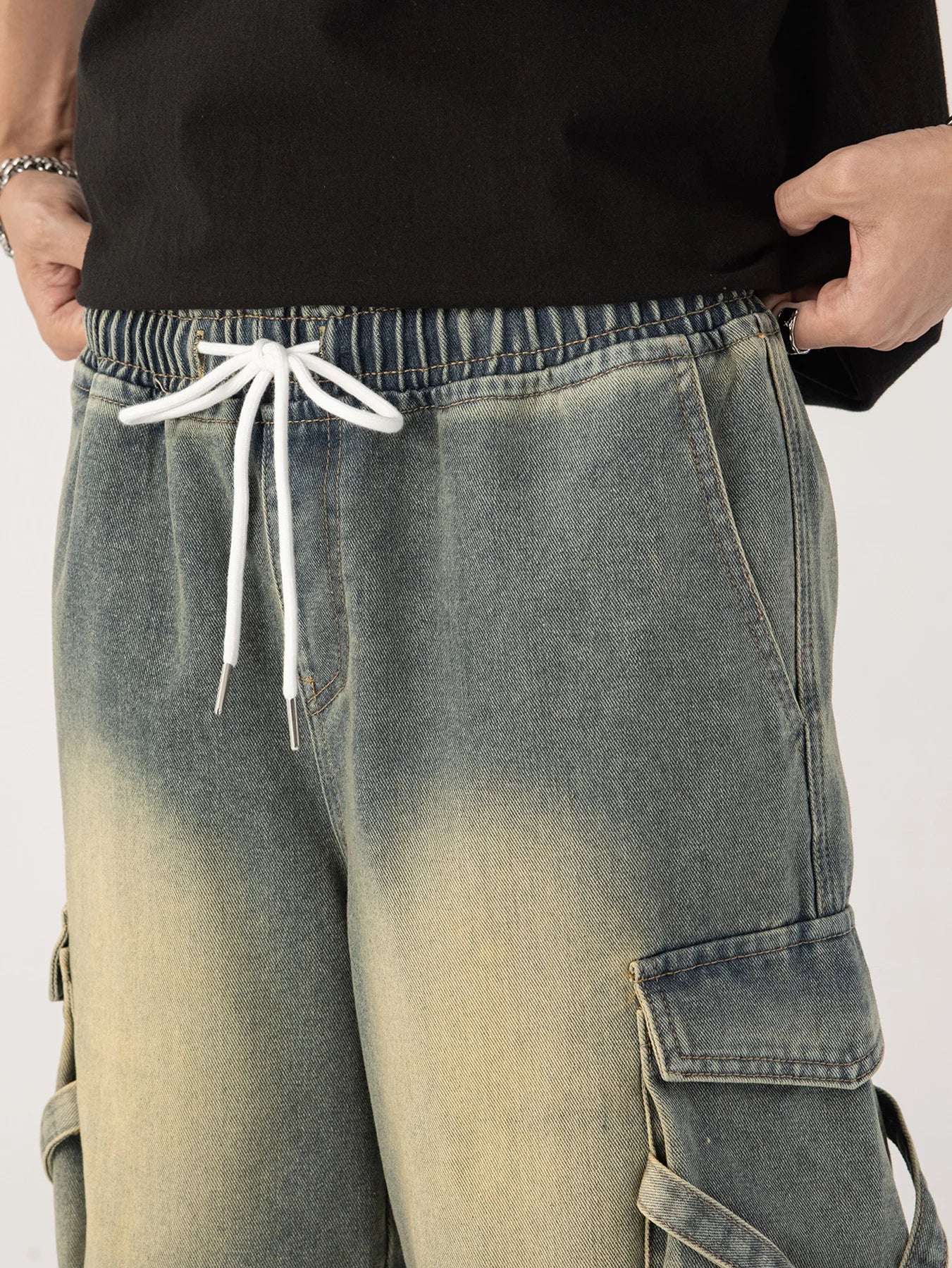 Men’s Loose Fit Cargo Denim Shorts