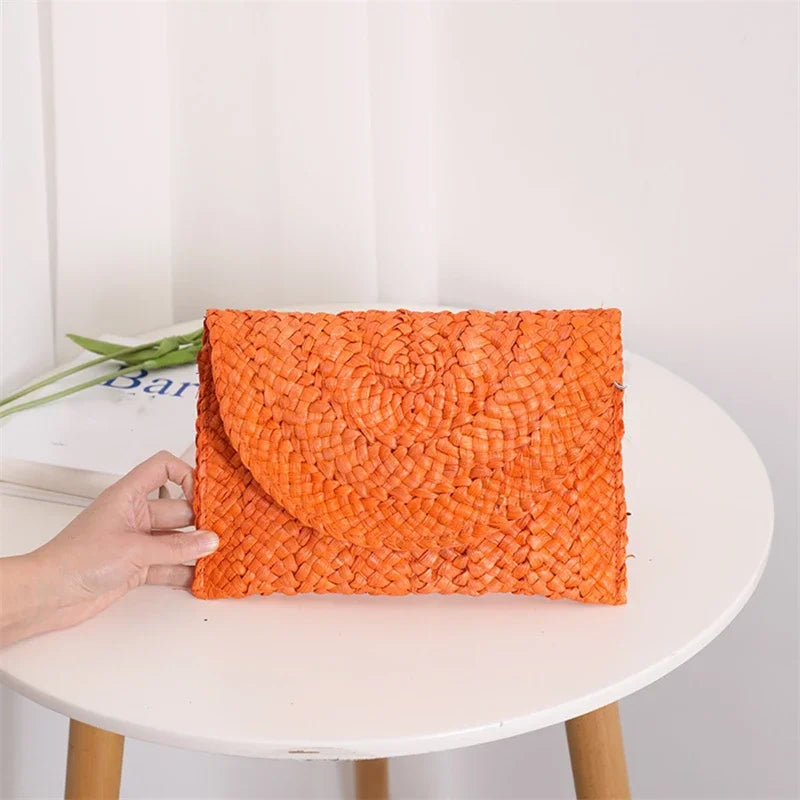 Corn Husk Straw Weave Summer Clutch