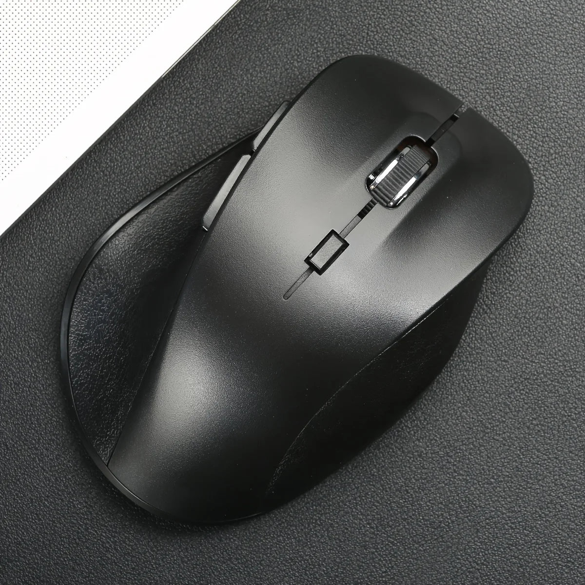 Wireless Ergonomic Gaming Mouse
