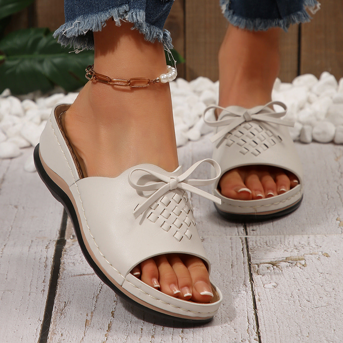 Retro Embroidered Non-Slip Sandals Women