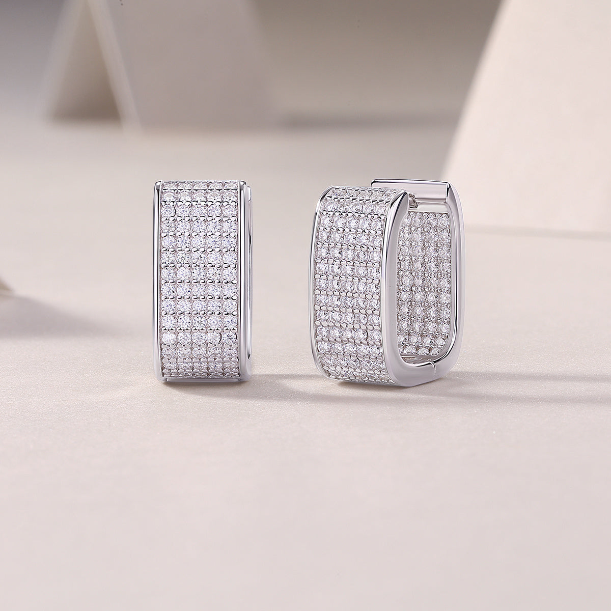 Star Light Diamond Stud Earrings
