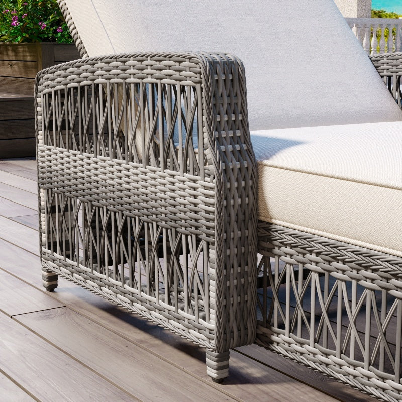 Outdoor Wicker Lounge Chair with Cushion