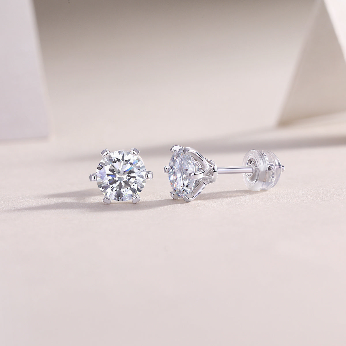 Quiet Luxury Mosan Diamond Earrings