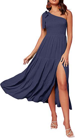 Robe d'été plissée à une épaule