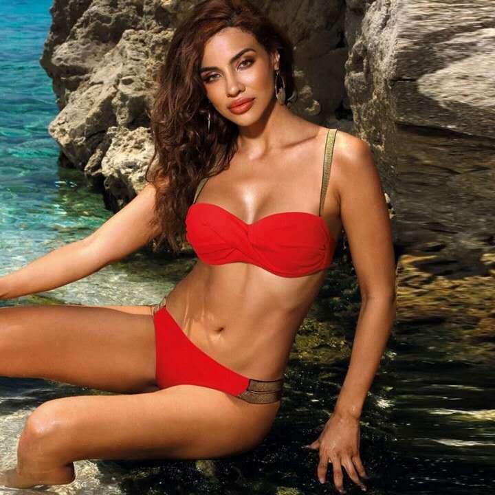 Ensemble bikini bandeau sexy taille moyenne de couleur unie