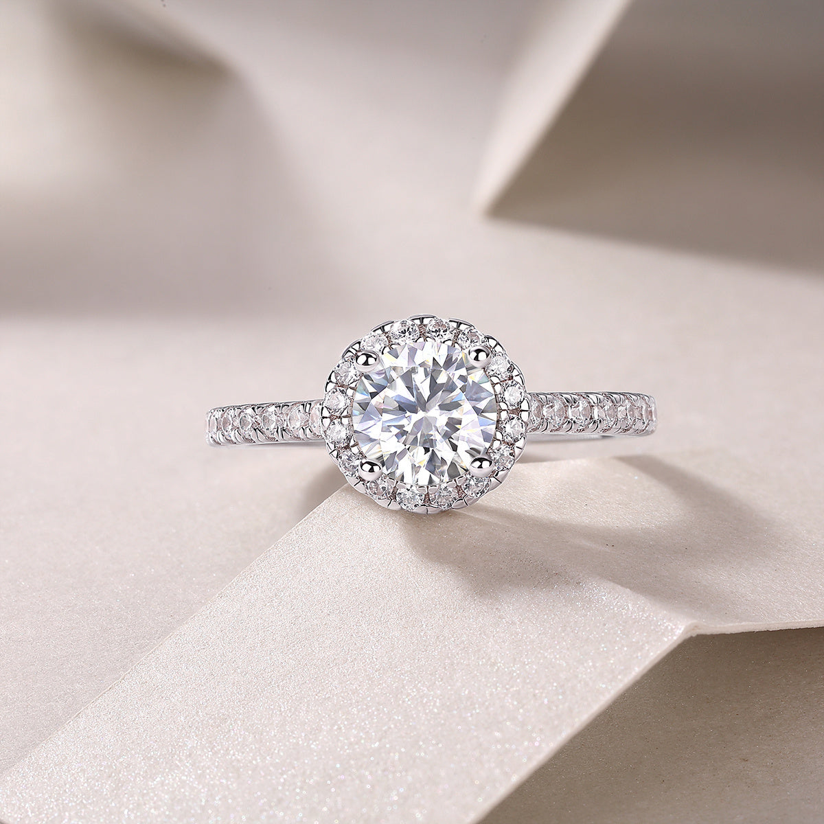 Hug Lover Large Moissanite Ring Set