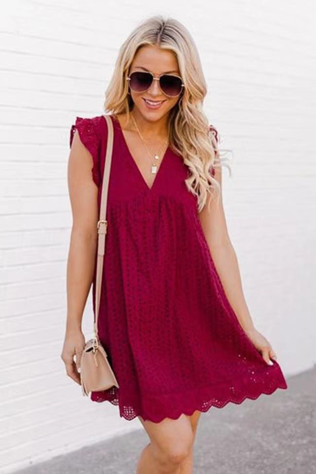Robe de plage sans manches à col en V et poches en dentelle