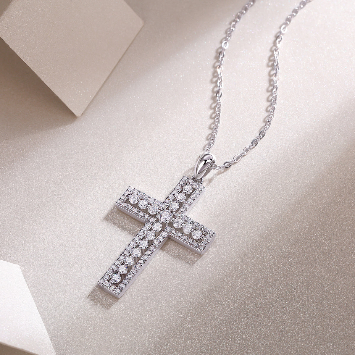 Shelter Diamond Pendant Necklace Set