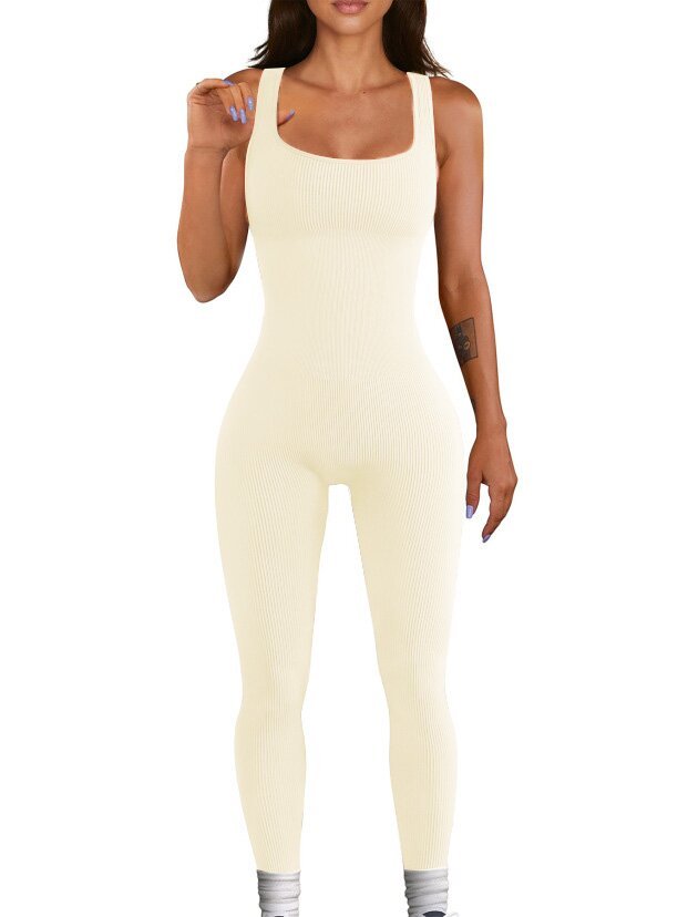 Débardeur et collants à bretelles pour femme