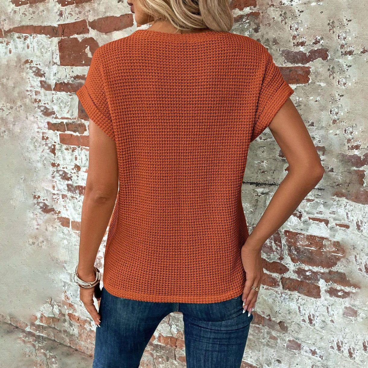 T-shirt ras du cou en tricot gaufré pour femme
