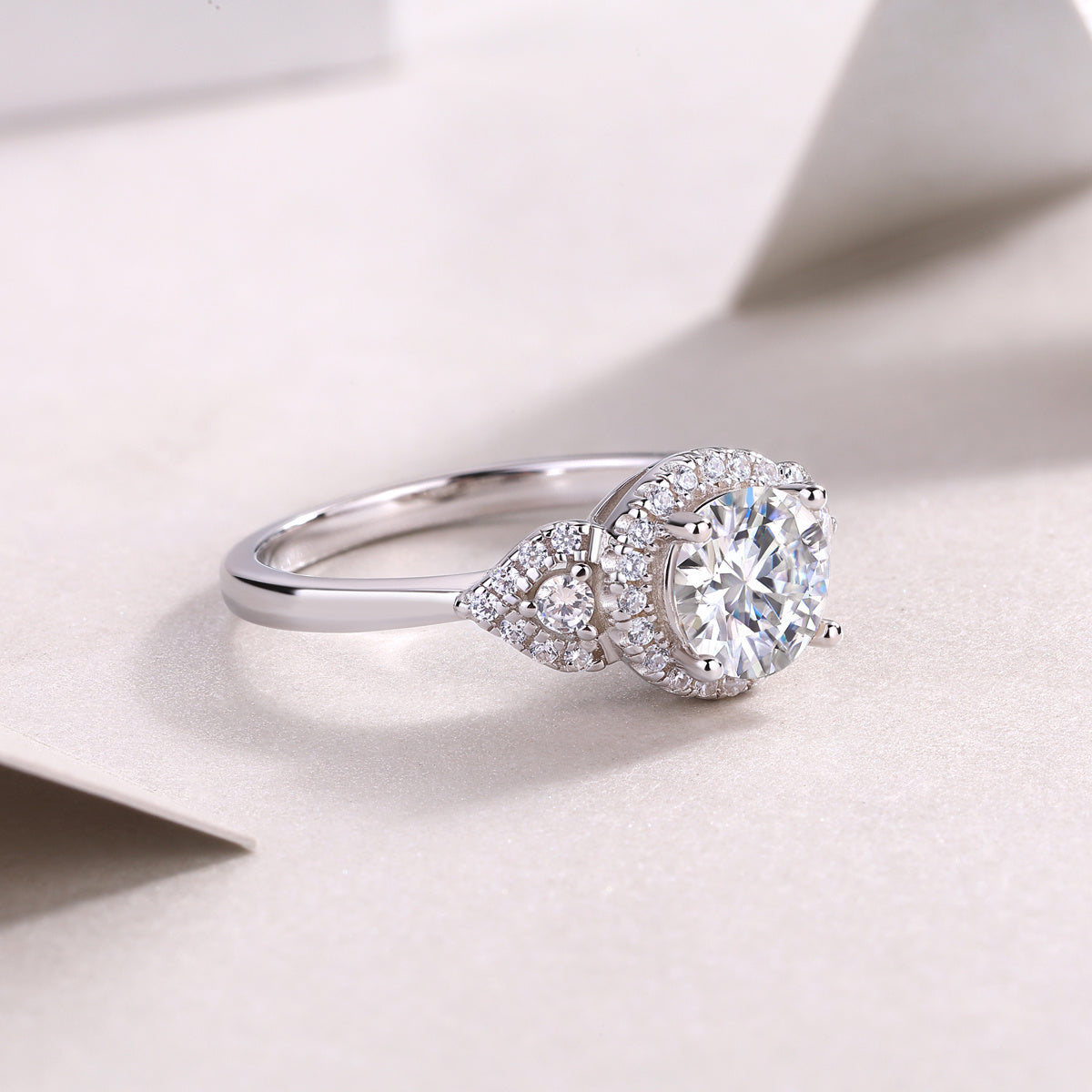 Luxury Large Moissanite Wedding Ring